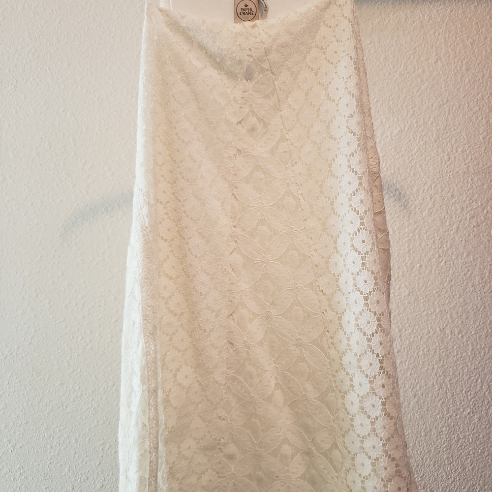 Paper Crane White Lace tank top. Size L.